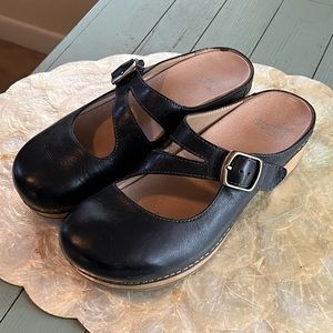 Dansko Brittney Clog Mule Size 38